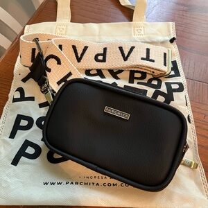 Black Parchita Crossbody Bag